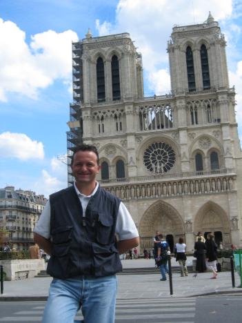 Paris 014.jpg   36kb   26.03.2021 22:19:33